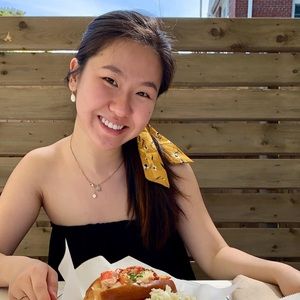 Meet your Posher, Sandy